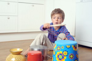 Leicht abzulenken: Kinder mit AD/HS Leicht abzulenken: Kinder mit AD/HS