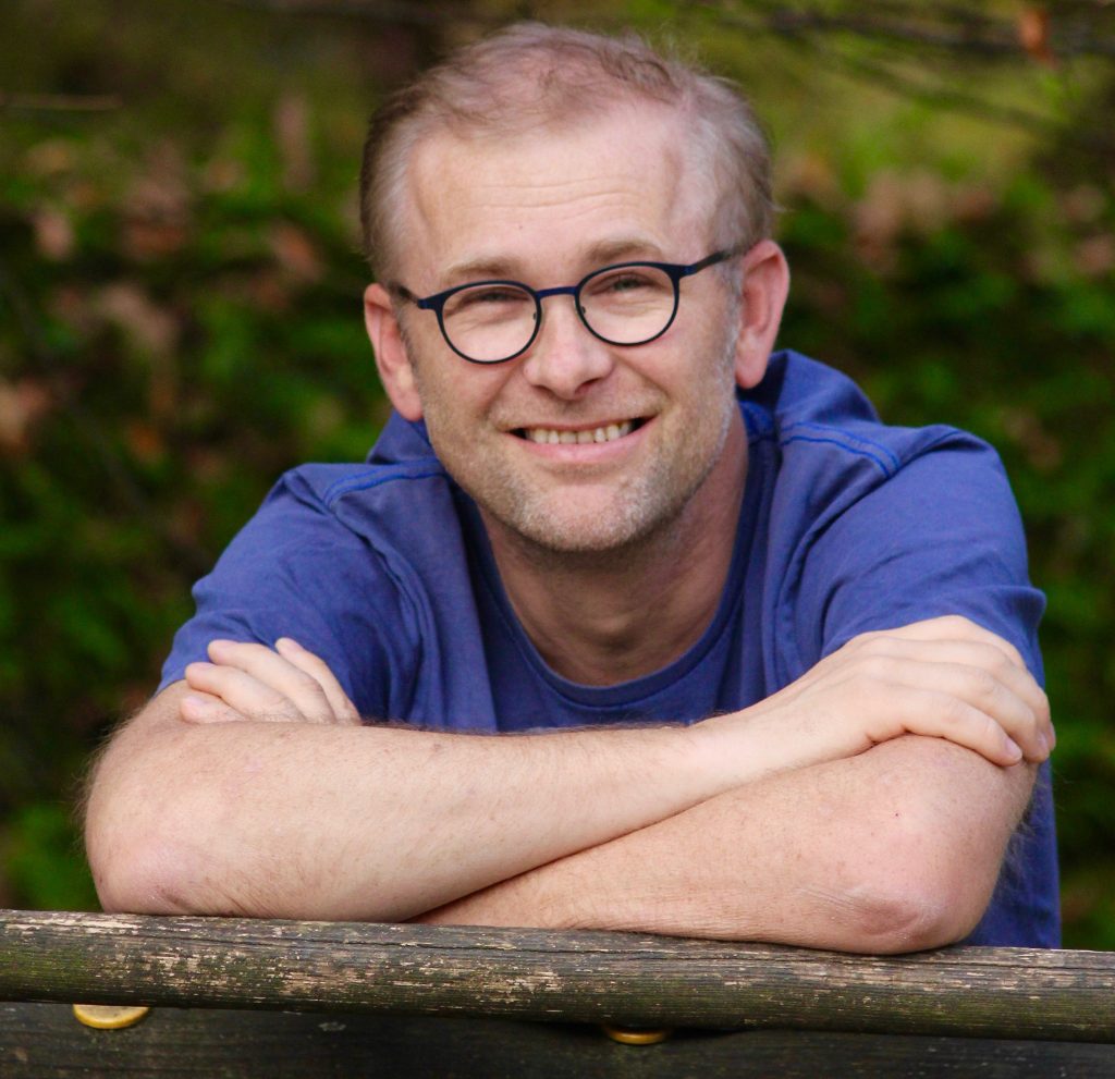 Der engagierte Lehrer Gerald Ehegartner rief mit "Abenteuer Natur" österreichweit (!) erste Naturpädagogik-Wahlfach ins Leben. Foto: Atteneder