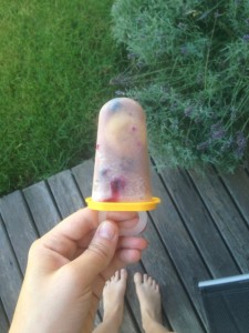 selbstgemachtes Eis am Stiel selbstgemachtes Eis am Stiel