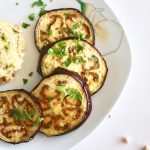 Melanzani mit Äthiopischem Hummus