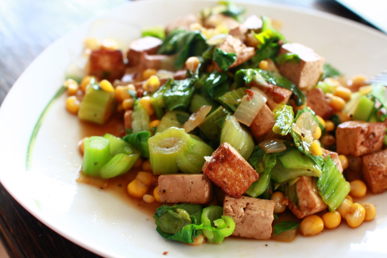 Tofu mit Pak-Choi