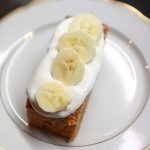 Bananen-Haselnusskuchen