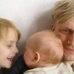 Ein Vater, zwei Töchter, drei Mütter